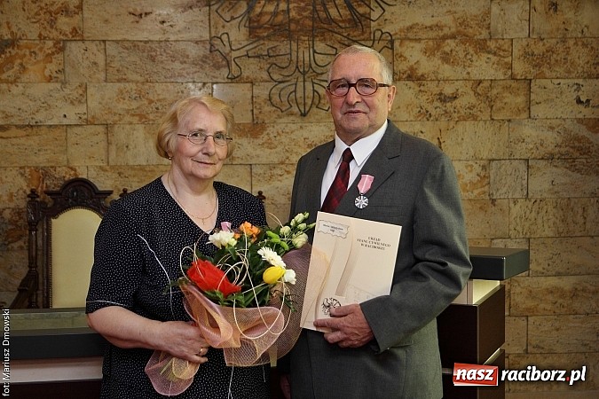 Zdjęcie w galerii na portalu naszraciborz.pl: Wspomnień czar, czyli Złote Gody w Urzędzie Stanu Cywilnego wiadomości z regionu