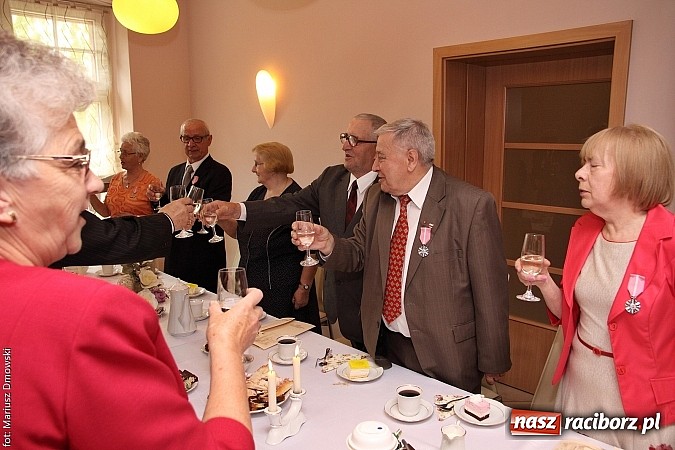 Zdjęcie w galerii na portalu naszraciborz.pl: Wspomnień czar, czyli Złote Gody w Urzędzie Stanu Cywilnego wiadomości z regionu