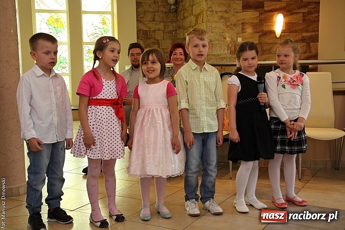 Zdjęcie w galerii na portalu naszraciborz.pl: Wspomnień czar, czyli Złote Gody w Urzędzie Stanu Cywilnego wiadomości z regionu