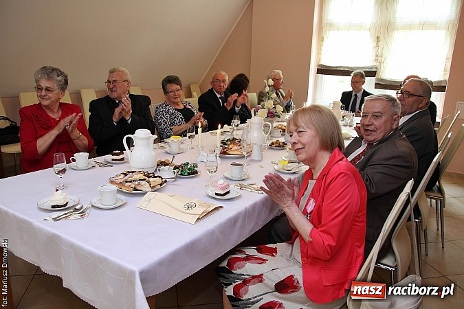 Zdjęcie w galerii na portalu naszraciborz.pl: Wspomnień czar, czyli Złote Gody w Urzędzie Stanu Cywilnego wiadomości z regionu