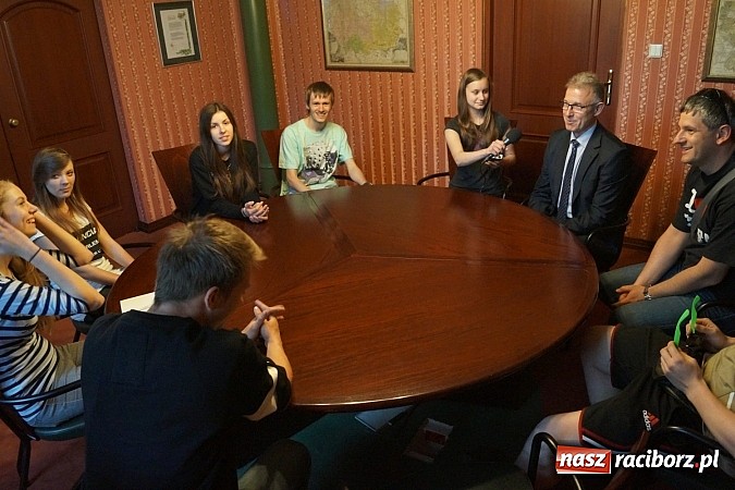 Zdjęcie w galerii na portalu naszraciborz.pl: Strefowicze z propozycjami u prezydenta  wiadomości z regionu