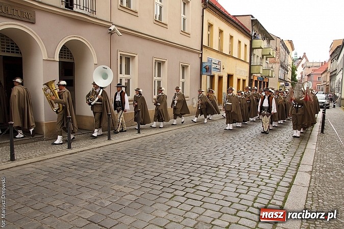 Zdjęcie w galerii na portalu naszraciborz.pl: Uroczyste obchody XXIV rocznicy powstania Straży Granicznej wiadomości z regionu