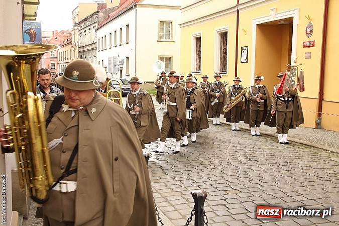 Zdjęcie w galerii na portalu naszraciborz.pl: Uroczyste obchody XXIV rocznicy powstania Straży Granicznej wiadomości z regionu