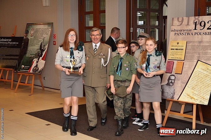 Zdjęcie w galerii na portalu naszraciborz.pl: Uroczyste obchody XXIV rocznicy powstania Straży Granicznej wiadomości z regionu