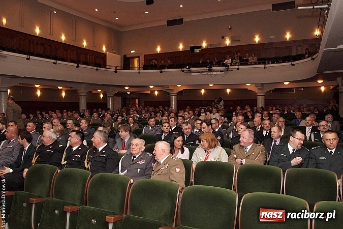 Zdjęcie w galerii na portalu naszraciborz.pl: Uroczyste obchody XXIV rocznicy powstania Straży Granicznej wiadomości z regionu
