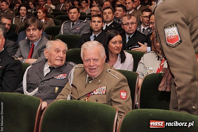 Zdjęcie w galerii na portalu naszraciborz.pl: Uroczyste obchody XXIV rocznicy powstania Straży Granicznej wiadomości z regionu