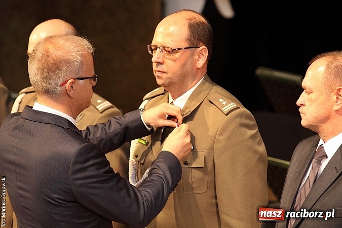 Zdjęcie w galerii na portalu naszraciborz.pl: Uroczyste obchody XXIV rocznicy powstania Straży Granicznej wiadomości z regionu