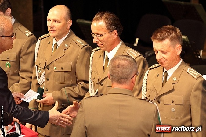 Zdjęcie w galerii na portalu naszraciborz.pl: Uroczyste obchody XXIV rocznicy powstania Straży Granicznej wiadomości z regionu