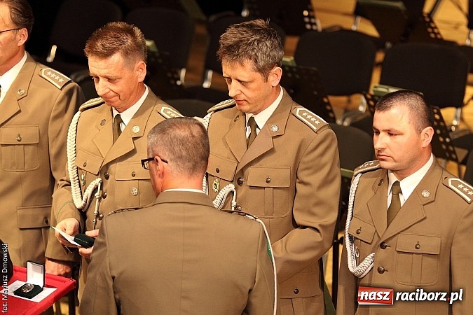 Zdjęcie w galerii na portalu naszraciborz.pl: Uroczyste obchody XXIV rocznicy powstania Straży Granicznej wiadomości z regionu