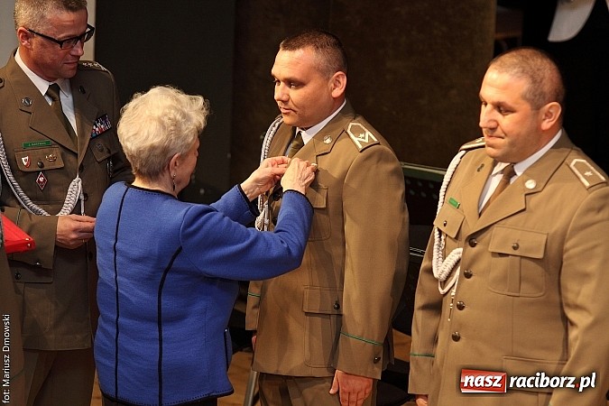 Zdjęcie w galerii na portalu naszraciborz.pl: Uroczyste obchody XXIV rocznicy powstania Straży Granicznej wiadomości z regionu