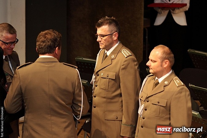 Zdjęcie w galerii na portalu naszraciborz.pl: Uroczyste obchody XXIV rocznicy powstania Straży Granicznej wiadomości z regionu