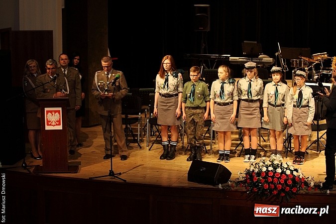 Zdjęcie w galerii na portalu naszraciborz.pl: Uroczyste obchody XXIV rocznicy powstania Straży Granicznej wiadomości z regionu