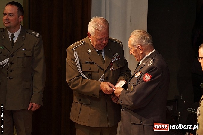 Zdjęcie w galerii na portalu naszraciborz.pl: Uroczyste obchody XXIV rocznicy powstania Straży Granicznej wiadomości z regionu