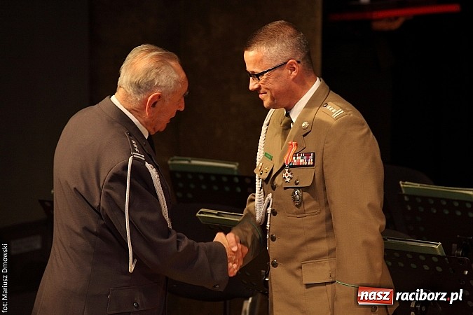 Zdjęcie w galerii na portalu naszraciborz.pl: Uroczyste obchody XXIV rocznicy powstania Straży Granicznej wiadomości z regionu