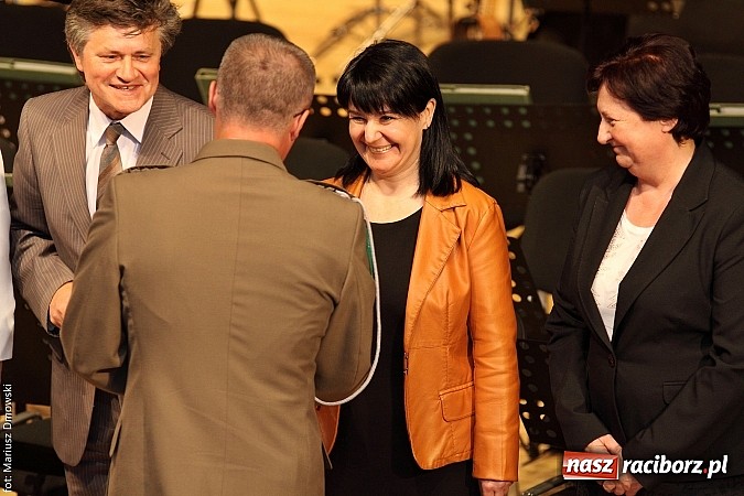 Zdjęcie w galerii na portalu naszraciborz.pl: Uroczyste obchody XXIV rocznicy powstania Straży Granicznej wiadomości z regionu