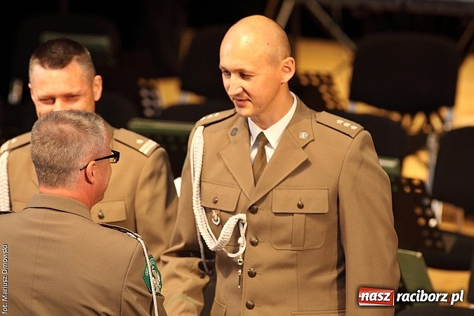 Zdjęcie w galerii na portalu naszraciborz.pl: Uroczyste obchody XXIV rocznicy powstania Straży Granicznej wiadomości z regionu