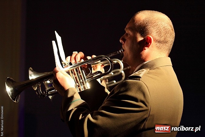 Zdjęcie w galerii na portalu naszraciborz.pl: Uroczyste obchody XXIV rocznicy powstania Straży Granicznej wiadomości z regionu