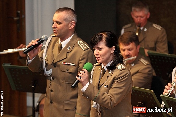 Zdjęcie w galerii na portalu naszraciborz.pl: Uroczyste obchody XXIV rocznicy powstania Straży Granicznej wiadomości z regionu