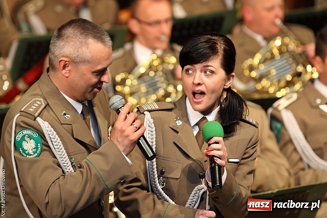 Zdjęcie w galerii na portalu naszraciborz.pl: Uroczyste obchody XXIV rocznicy powstania Straży Granicznej wiadomości z regionu