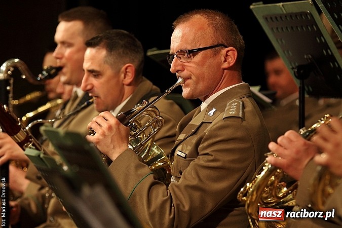 Zdjęcie w galerii na portalu naszraciborz.pl: Uroczyste obchody XXIV rocznicy powstania Straży Granicznej wiadomości z regionu