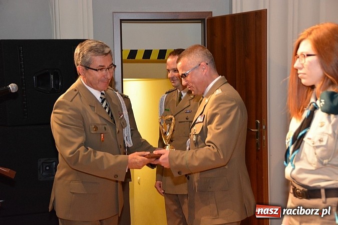 Zdjęcie w galerii na portalu naszraciborz.pl: Uroczyste obchody XXIV rocznicy powstania Straży Granicznej wiadomości z regionu