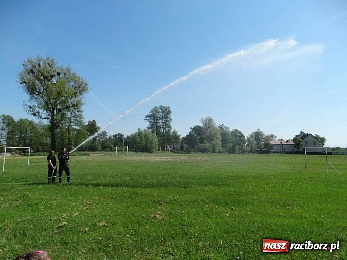 Zdjęcie w galerii na portalu naszraciborz.pl: Przedszkolaki z Budzisk w OSP  wiadomości z regionu