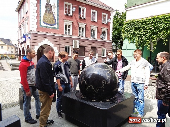 Zdjęcie w galerii na portalu naszraciborz.pl: Praktykanci z Moguncji w Raciborzu  wiadomości z regionu