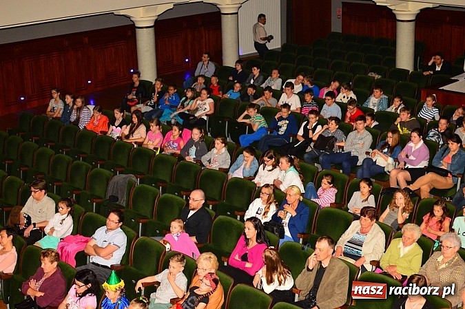 Zdjęcie w galerii na portalu naszraciborz.pl: Koncert laureatów VIII Powiatowego Festiwalu Twórczości Artystycznej  wiadomości z regionu