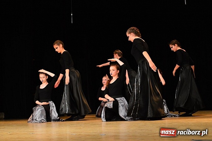 Zdjęcie w galerii na portalu naszraciborz.pl: Koncert laureatów VIII Powiatowego Festiwalu Twórczości Artystycznej  wiadomości z regionu