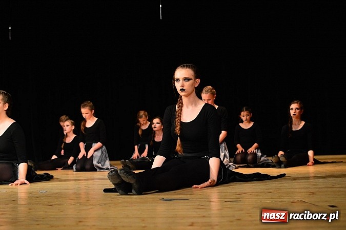 Zdjęcie w galerii na portalu naszraciborz.pl: Koncert laureatów VIII Powiatowego Festiwalu Twórczości Artystycznej  wiadomości z regionu