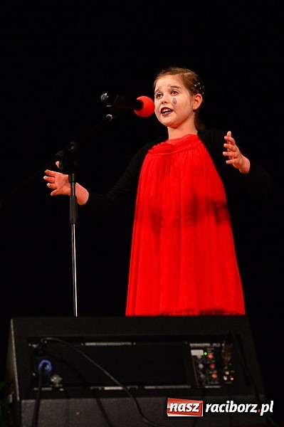 Zdjęcie w galerii na portalu naszraciborz.pl: Koncert laureatów VIII Powiatowego Festiwalu Twórczości Artystycznej  wiadomości z regionu