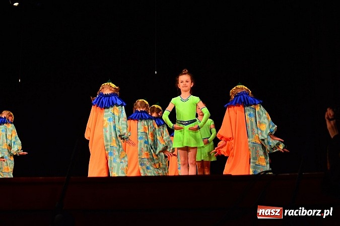 Zdjęcie w galerii na portalu naszraciborz.pl: Koncert laureatów VIII Powiatowego Festiwalu Twórczości Artystycznej  wiadomości z regionu