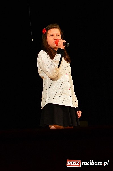 Zdjęcie w galerii na portalu naszraciborz.pl: Koncert laureatów VIII Powiatowego Festiwalu Twórczości Artystycznej  wiadomości z regionu