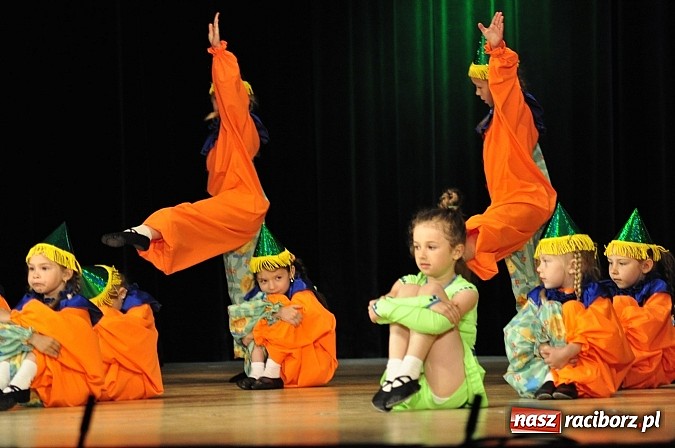 Zdjęcie w galerii na portalu naszraciborz.pl: Koncert laureatów VIII Powiatowego Festiwalu Twórczości Artystycznej  wiadomości z regionu