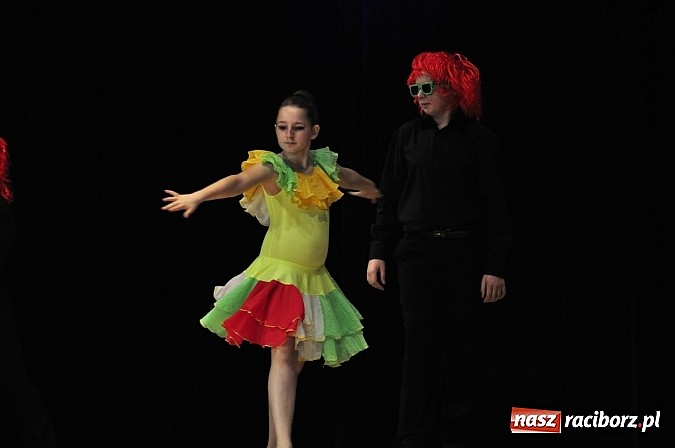 Zdjęcie w galerii na portalu naszraciborz.pl: Koncert laureatów VIII Powiatowego Festiwalu Twórczości Artystycznej  wiadomości z regionu