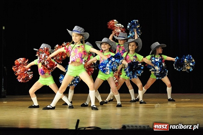 Zdjęcie w galerii na portalu naszraciborz.pl: Koncert laureatów VIII Powiatowego Festiwalu Twórczości Artystycznej  wiadomości z regionu