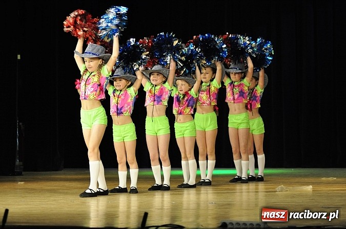 Zdjęcie w galerii na portalu naszraciborz.pl: Koncert laureatów VIII Powiatowego Festiwalu Twórczości Artystycznej  wiadomości z regionu