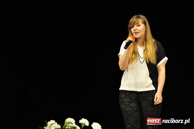 Zdjęcie w galerii na portalu naszraciborz.pl: Koncert laureatów VIII Powiatowego Festiwalu Twórczości Artystycznej  wiadomości z regionu