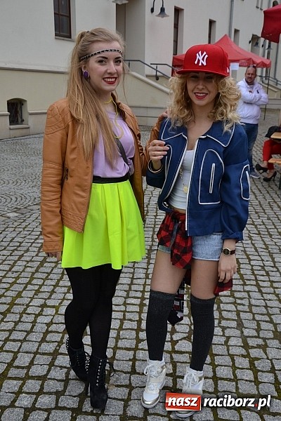 Zdjęcie w galerii na portalu naszraciborz.pl: Juwenalia 2015 - nie było korowodu, był przejazd na zamek wiadomości z regionu