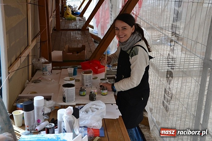 Zdjęcie w galerii na portalu naszraciborz.pl: Juwenalia 2015 - nie było korowodu, był przejazd na zamek wiadomości z regionu