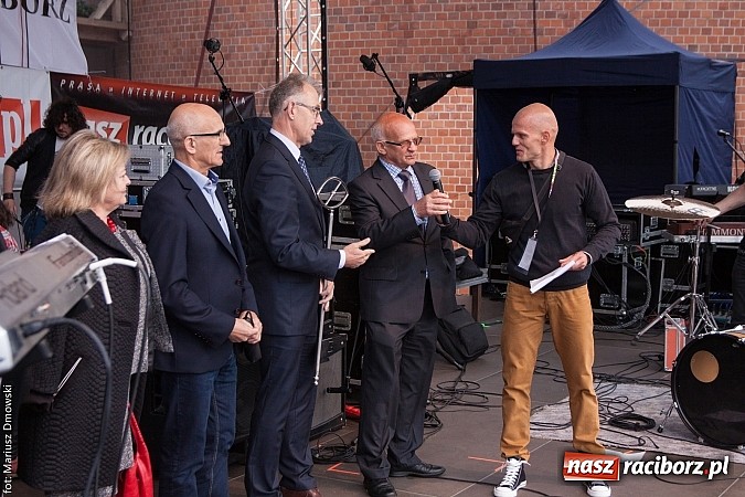 Zdjęcie w galerii na portalu naszraciborz.pl: Juwenalia 2015 - koncerty na zamku wiadomości z regionu