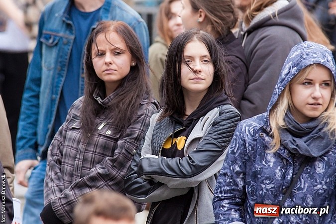 Zdjęcie w galerii na portalu naszraciborz.pl: Juwenalia 2015 - koncerty na zamku wiadomości z regionu