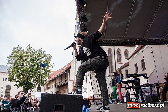 Zdjęcie w galerii na portalu naszraciborz.pl: Juwenalia 2015 - koncerty na zamku wiadomości z regionu