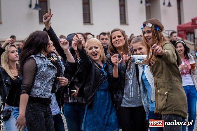 Zdjęcie w galerii na portalu naszraciborz.pl: Juwenalia 2015 - koncerty na zamku wiadomości z regionu
