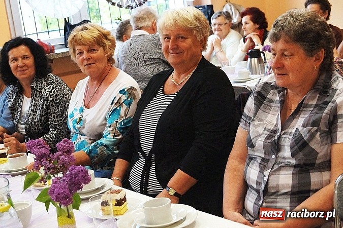 Zdjęcie w galerii na portalu naszraciborz.pl: Kobiety Aktywne z Nędzy świętowały Dzień Matki i Ojca  wiadomości z regionu