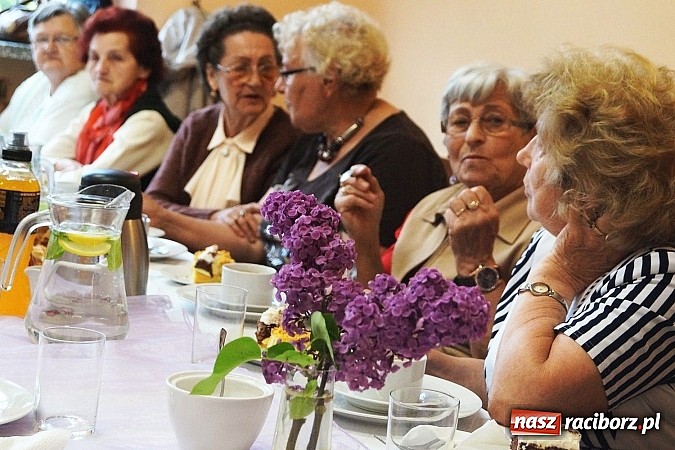 Zdjęcie w galerii na portalu naszraciborz.pl: Kobiety Aktywne z Nędzy świętowały Dzień Matki i Ojca  wiadomości z regionu