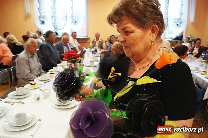 Zdjęcie w galerii na portalu naszraciborz.pl: Kobiety Aktywne z Nędzy świętowały Dzień Matki i Ojca  wiadomości z regionu