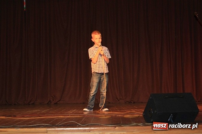 Zdjęcie w galerii na portalu naszraciborz.pl: Gminny Przegląd Zespoł&oacute;w Artystycznych w Krzanowicach wiadomości z regionu
