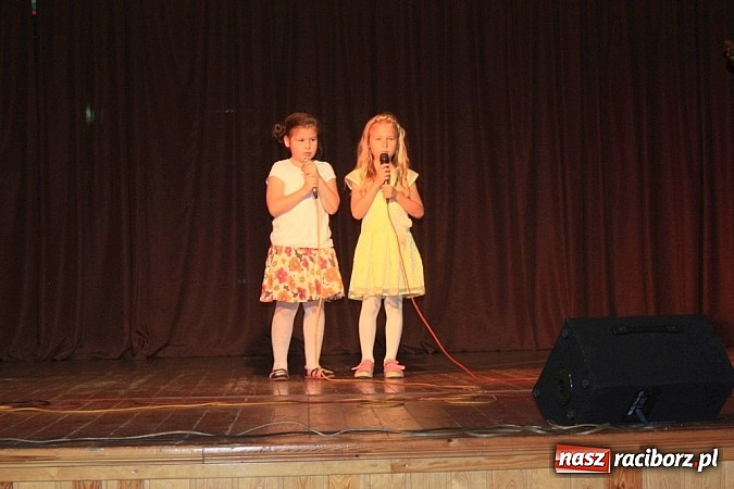 Zdjęcie w galerii na portalu naszraciborz.pl: Gminny Przegląd Zespoł&oacute;w Artystycznych w Krzanowicach wiadomości z regionu