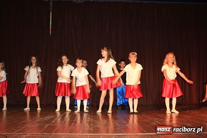 Zdjęcie w galerii na portalu naszraciborz.pl: Gminny Przegląd Zespoł&oacute;w Artystycznych w Krzanowicach wiadomości z regionu